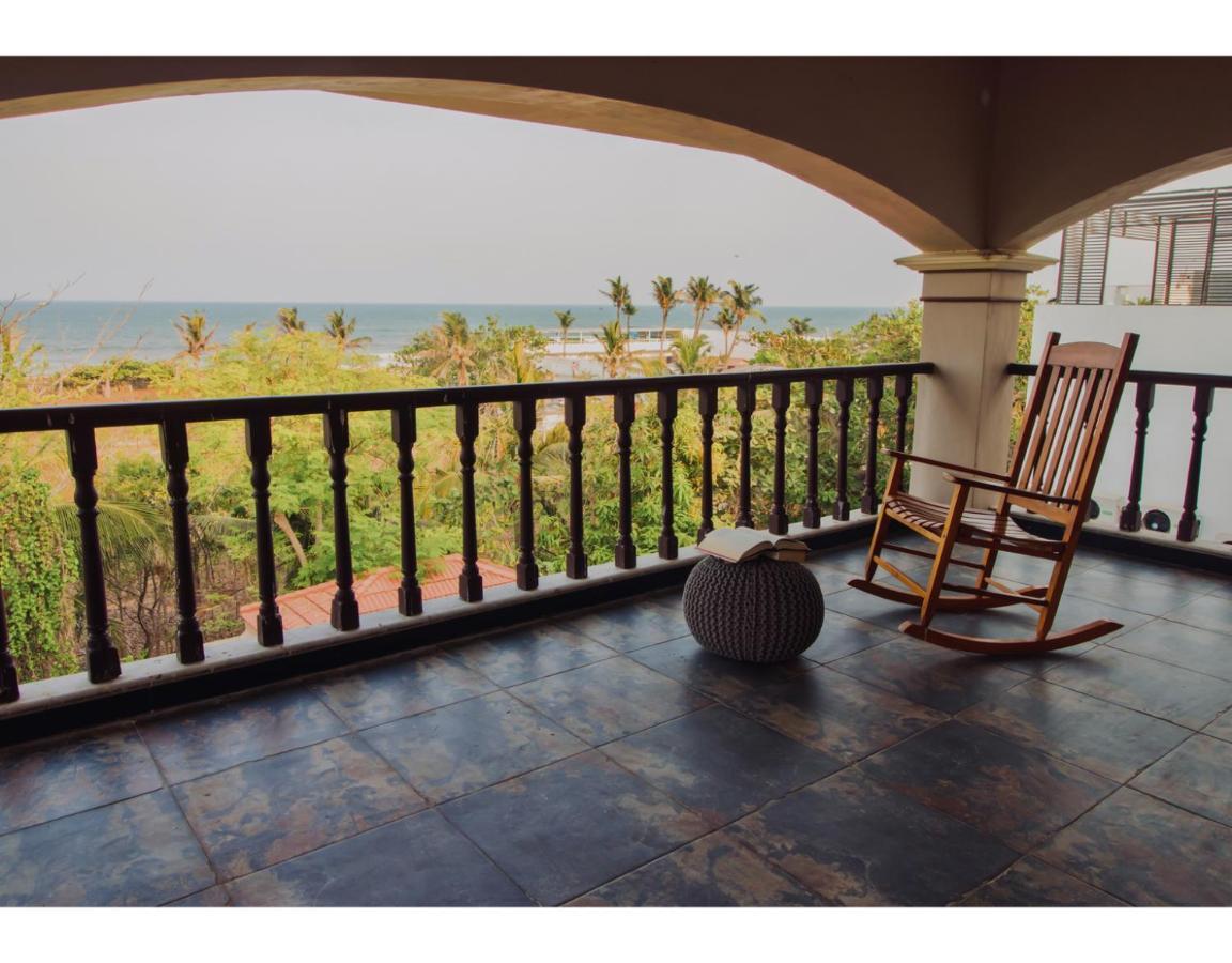 Costa Verde Luxury Seafront Villa Madras Buitenkant foto